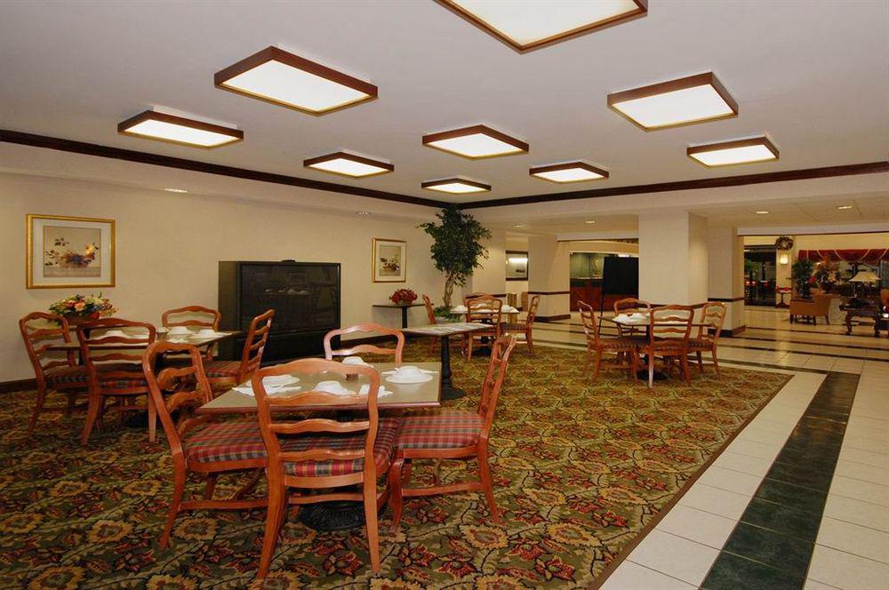 Red Roof Inn & Suites Newnan Extérieur photo