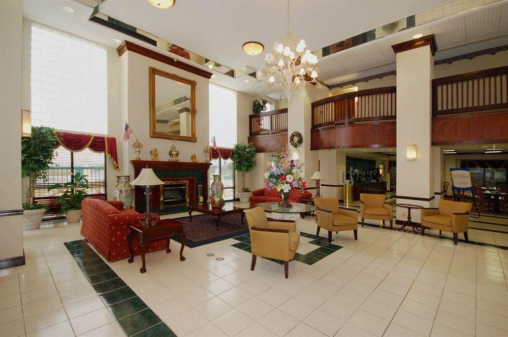 Red Roof Inn & Suites Newnan Extérieur photo