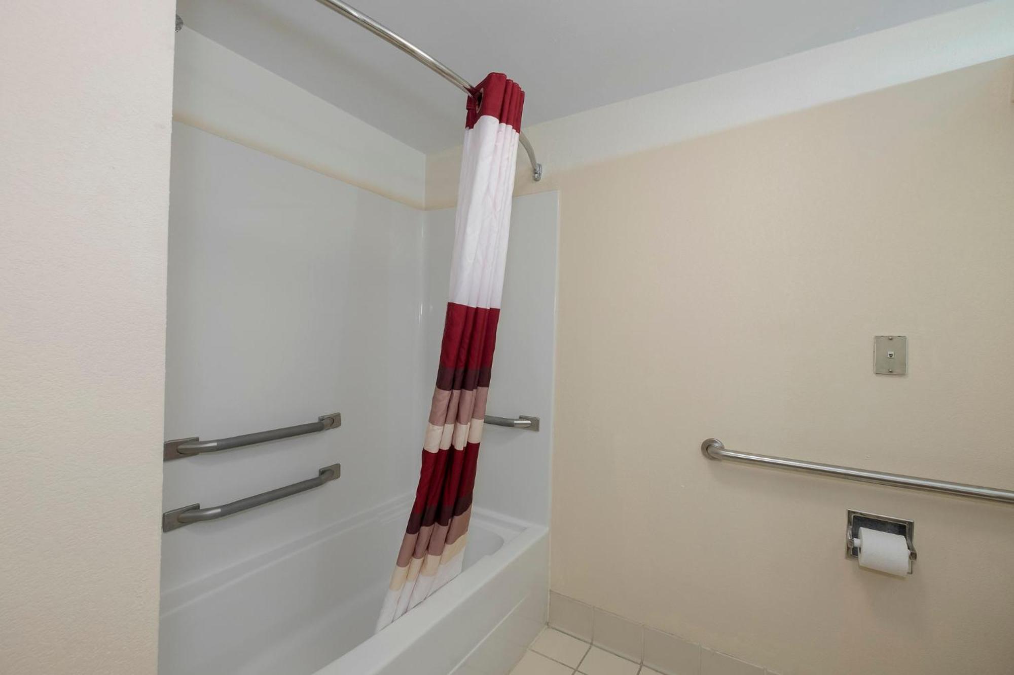Red Roof Inn & Suites Newnan Extérieur photo