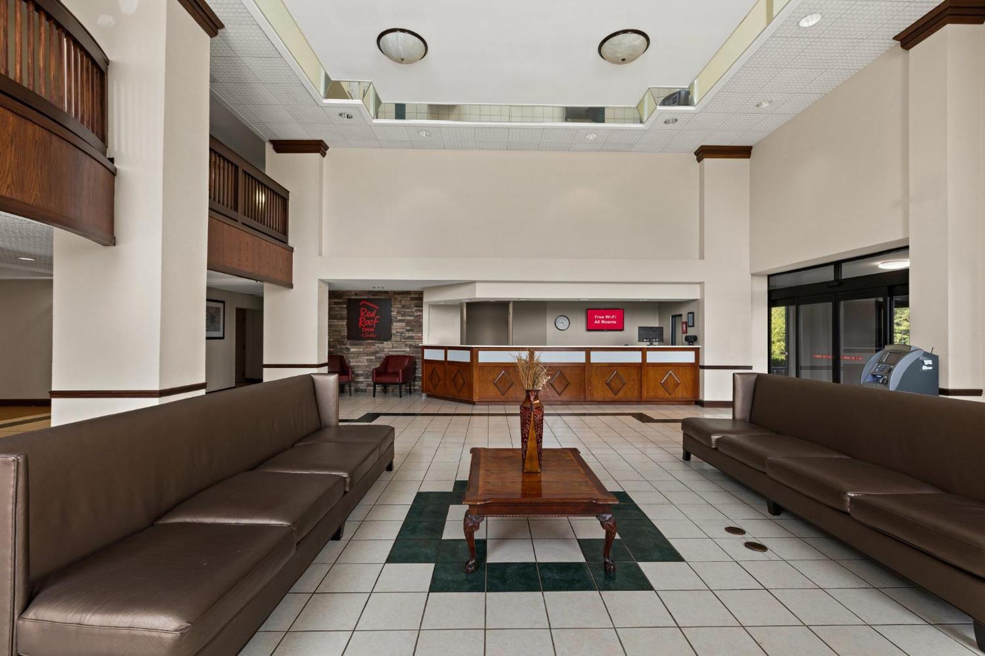 Red Roof Inn & Suites Newnan Extérieur photo