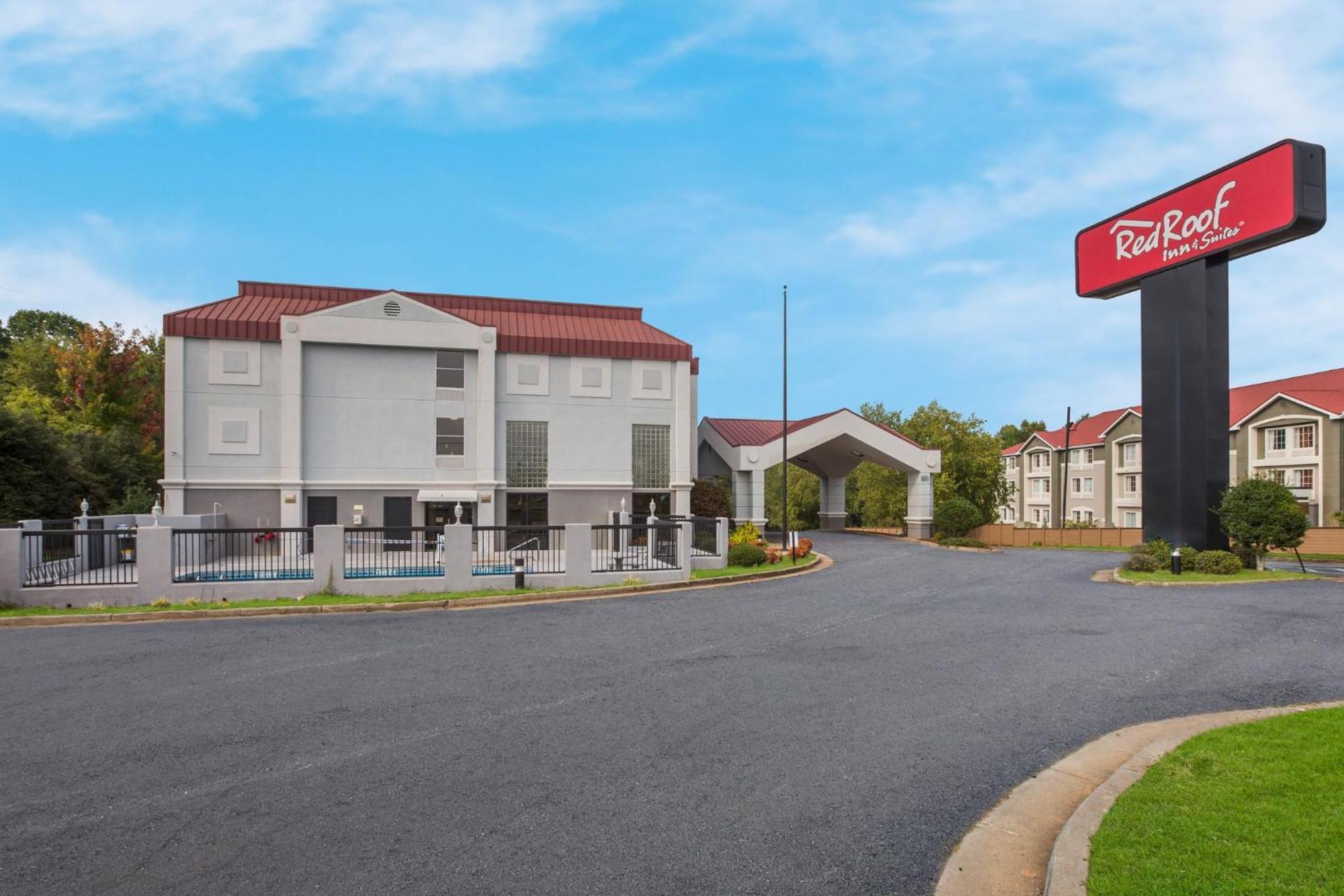 Red Roof Inn & Suites Newnan Extérieur photo