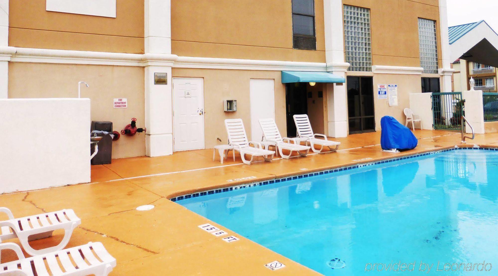 Red Roof Inn & Suites Newnan Extérieur photo